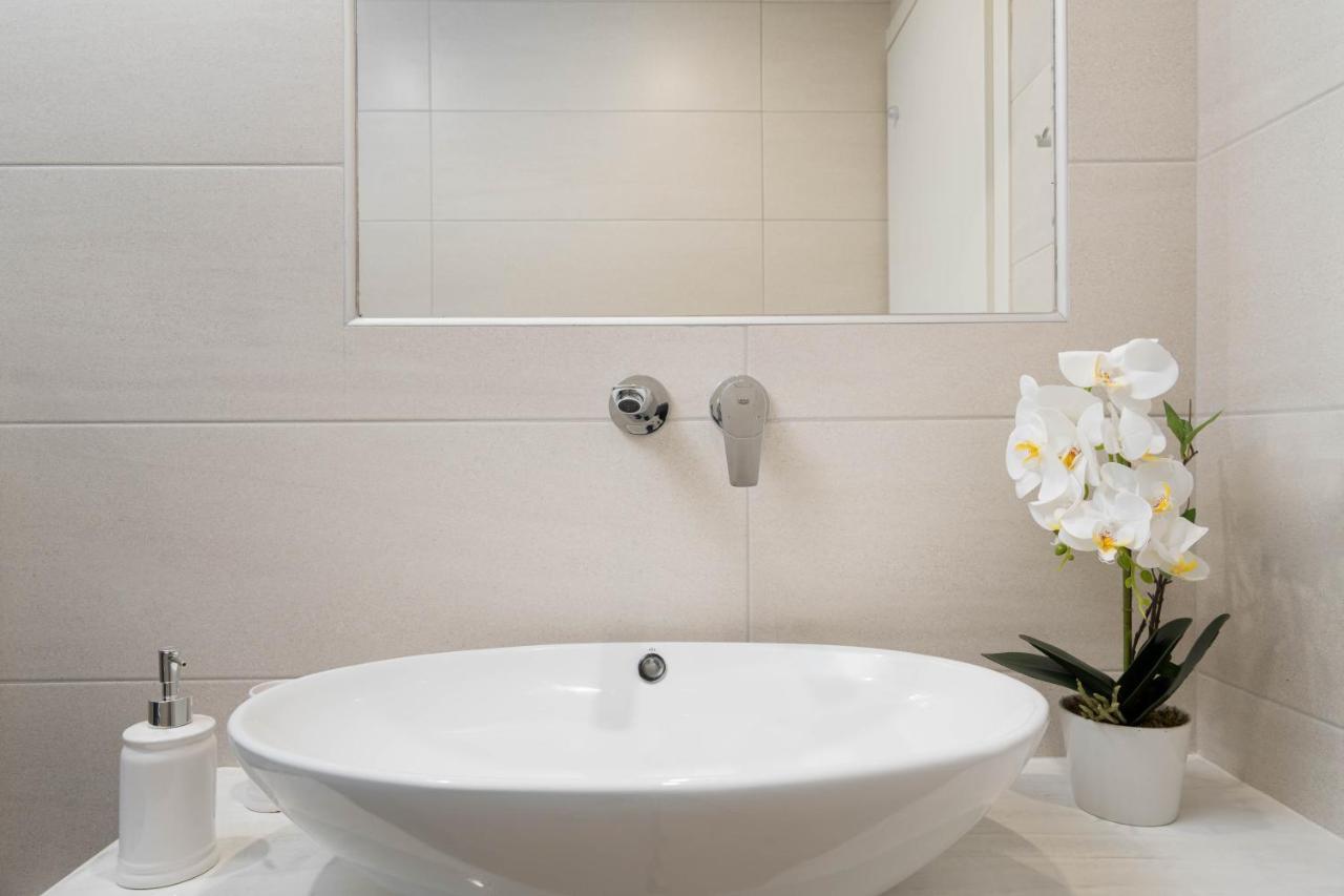 Bliss Holidays Spot Fira  Ngoại thất bức ảnh