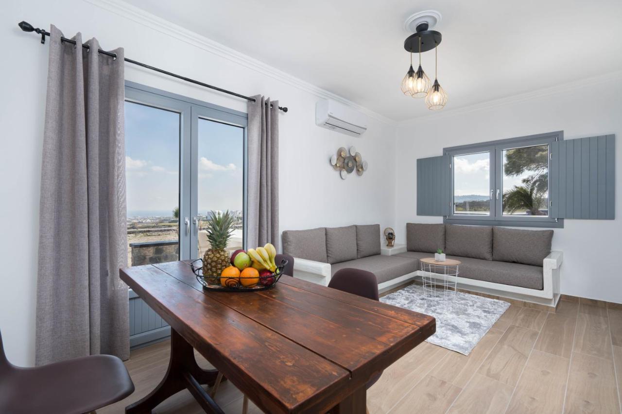Bliss Holidays Spot Fira  Ngoại thất bức ảnh
