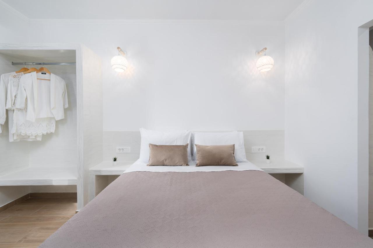 Bliss Holidays Spot Fira  Ngoại thất bức ảnh