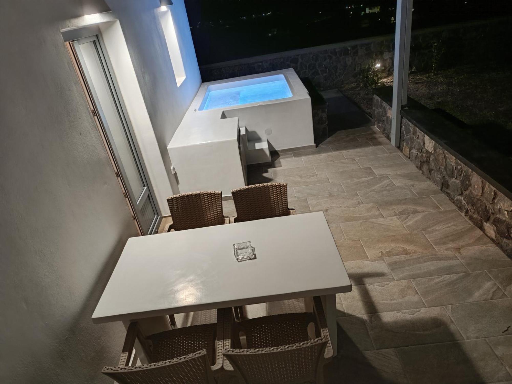 Bliss Holidays Spot Fira  Ngoại thất bức ảnh